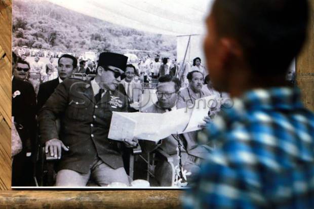 Detail Foto Soekarno Kecil Nomer 28