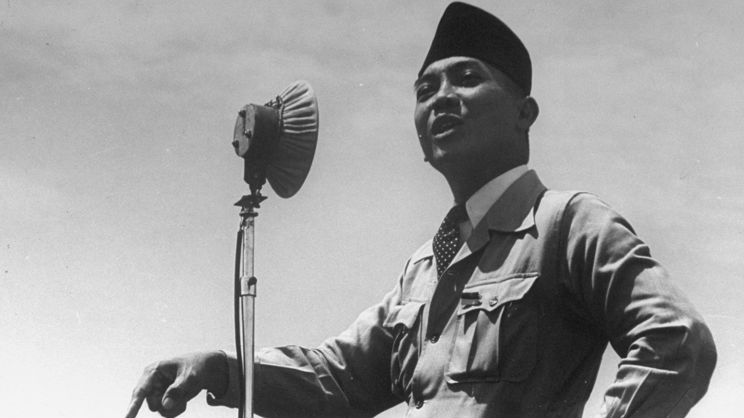 Detail Foto Soekarno Pidato Nomer 8