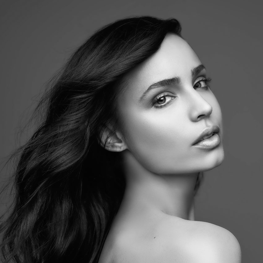 Detail Foto Sofia Carson Nomer 44