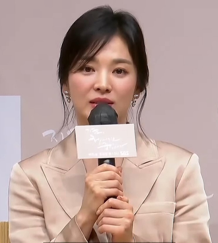 Foto Song Hye Kyo - KibrisPDR