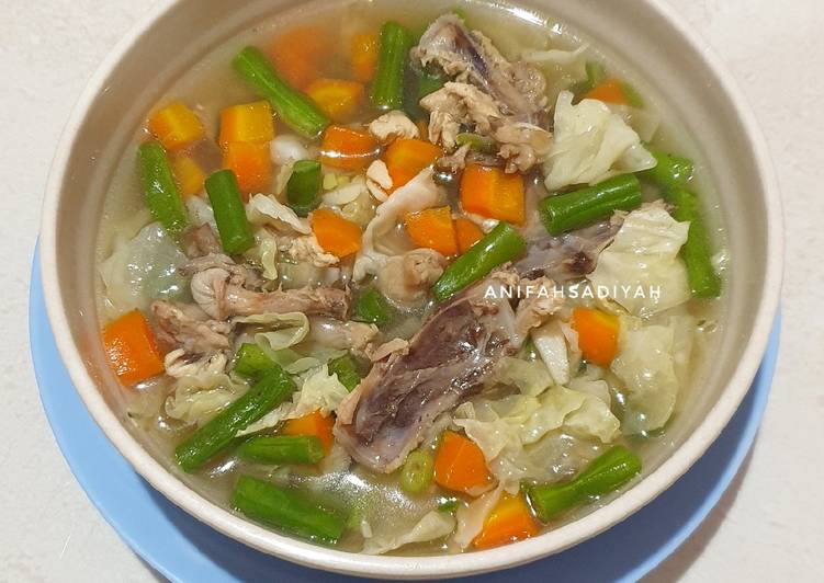 Detail Foto Sop Ayam Nomer 15