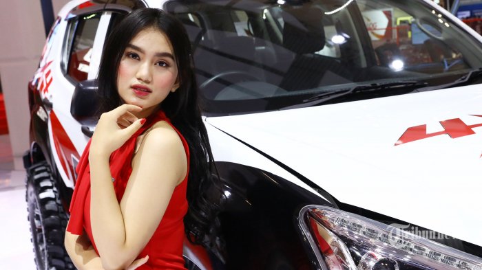 Detail Foto Spg Mobil Nomer 23