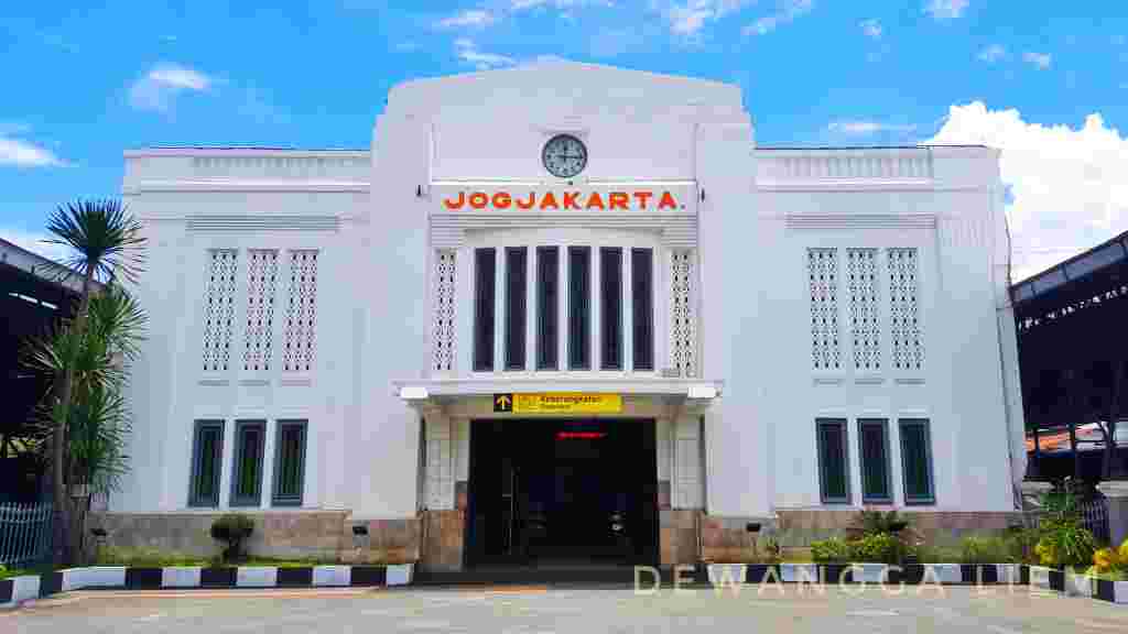 Detail Foto Stasiun Tugu Jogja Nomer 24