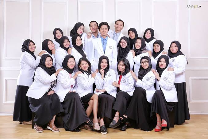 Detail Foto Studio Bareng Temen Nomer 28