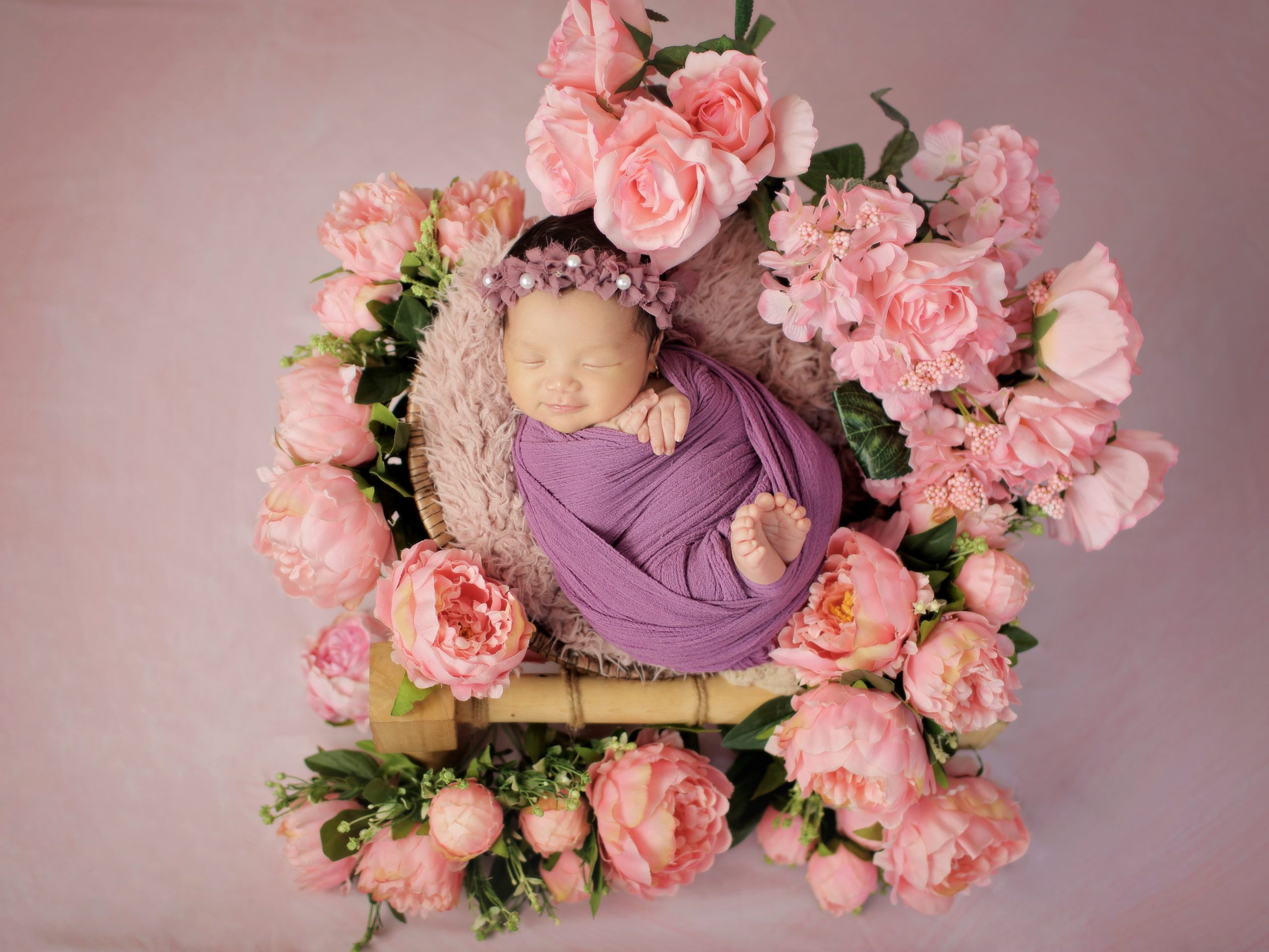 Detail Foto Studio Bayi Baru Lahir Nomer 12