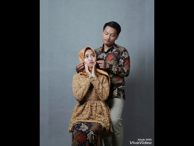 Detail Foto Studio Couple Keren Nomer 30