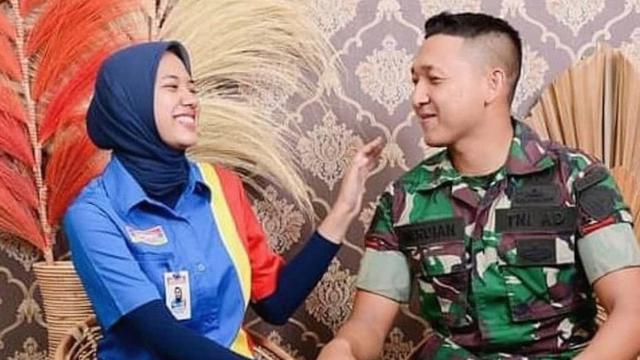 Detail Foto Studio Pasangan Tni Nomer 2