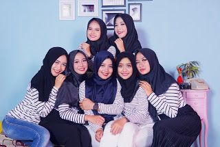 Detail Foto Studio Sahabat Tema Hitam Putih Nomer 9