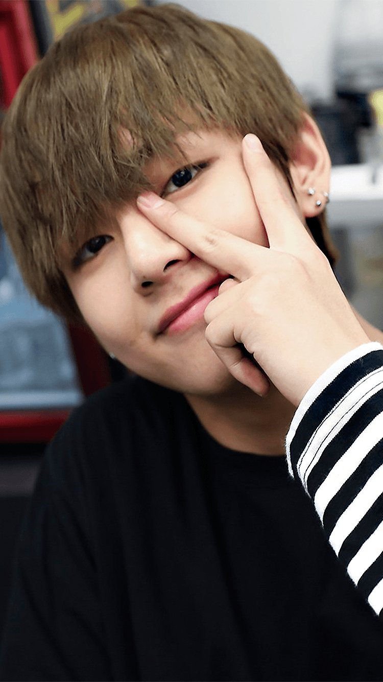 Detail Foto Taehyung Cute Terbaru Nomer 23