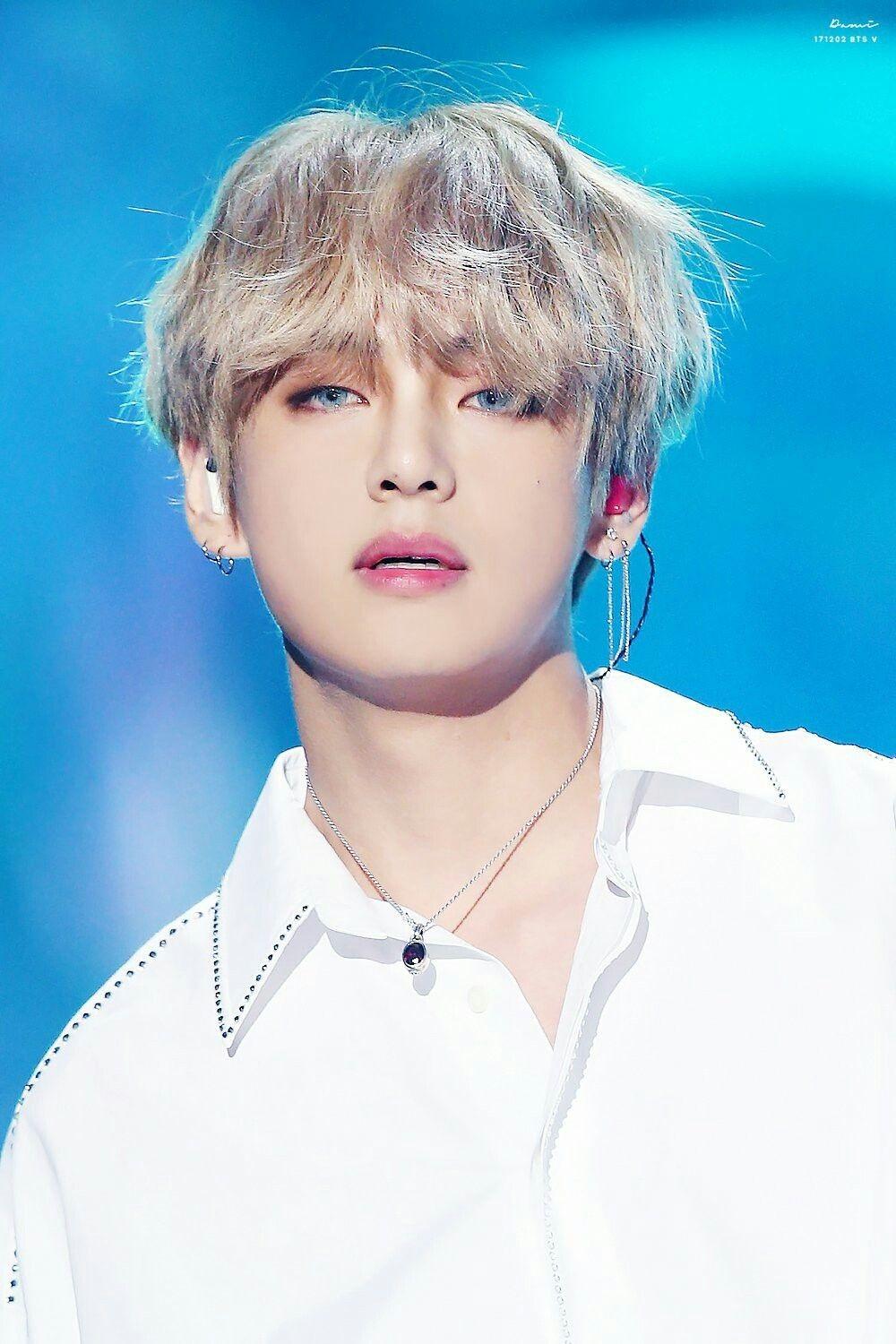 Detail Foto Taehyung Cute Terbaru Nomer 52