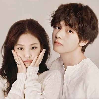 Detail Foto Taehyung Dan Jennie Nomer 36