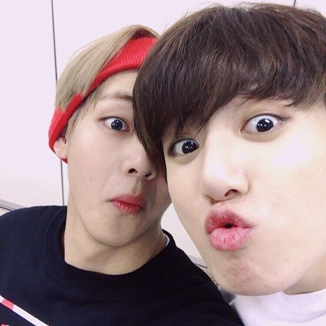 Detail Foto Taehyung Dan Jungkook Nomer 29