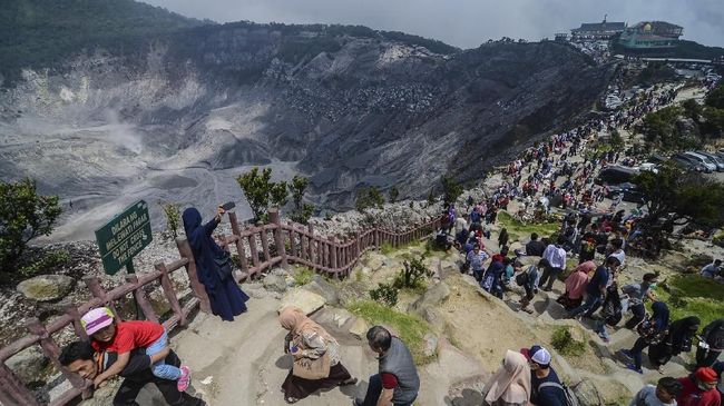 Detail Foto Tangkuban Perahu Nomer 18