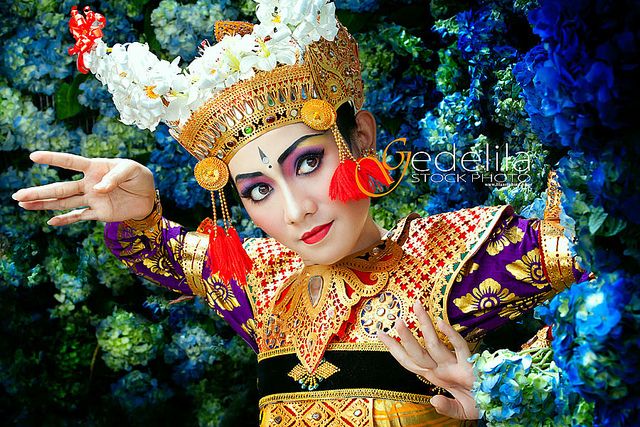 Detail Foto Tari Legong Nomer 18