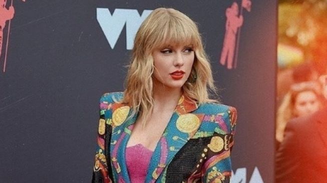 Detail Foto Taylor Swift Terbaru Nomer 47