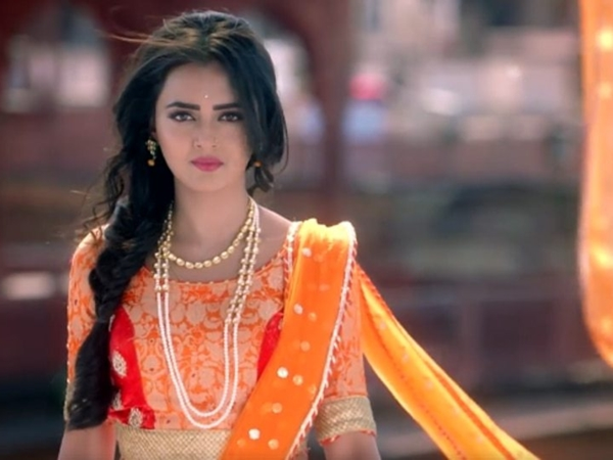 Detail Foto Tejaswi Prakash Nomer 40