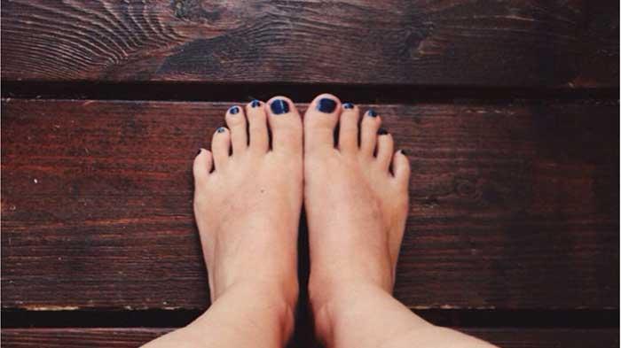 Detail Foto Telapak Kaki Wanita Nomer 15