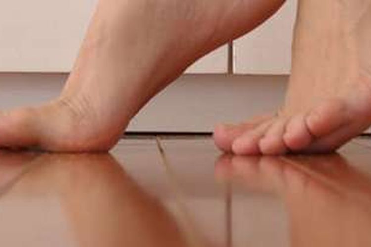 Detail Foto Telapak Kaki Wanita Nomer 5