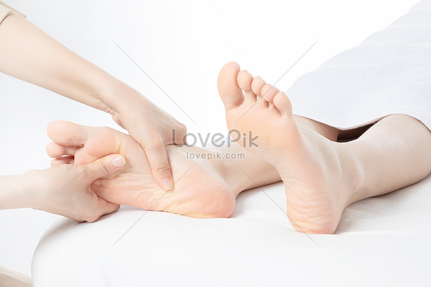 Detail Foto Telapak Kaki Wanita Nomer 43