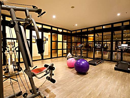 Detail Foto Tempat Gym Nomer 46