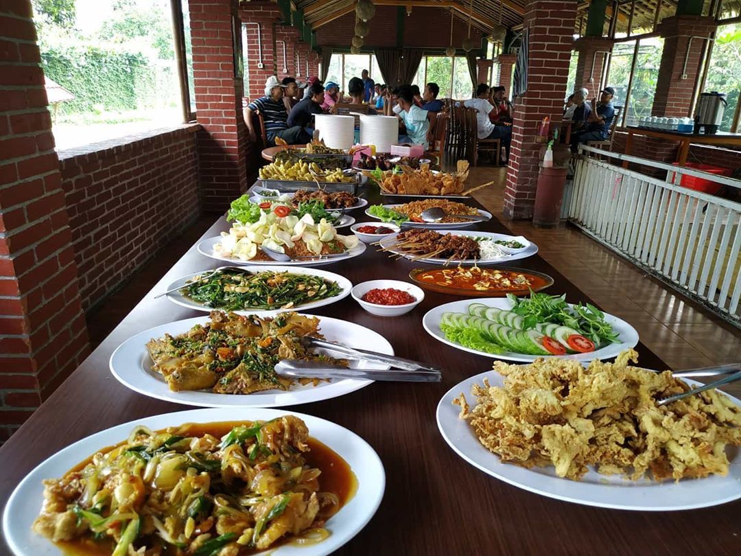 Detail Foto Tempat Makan Nomer 11