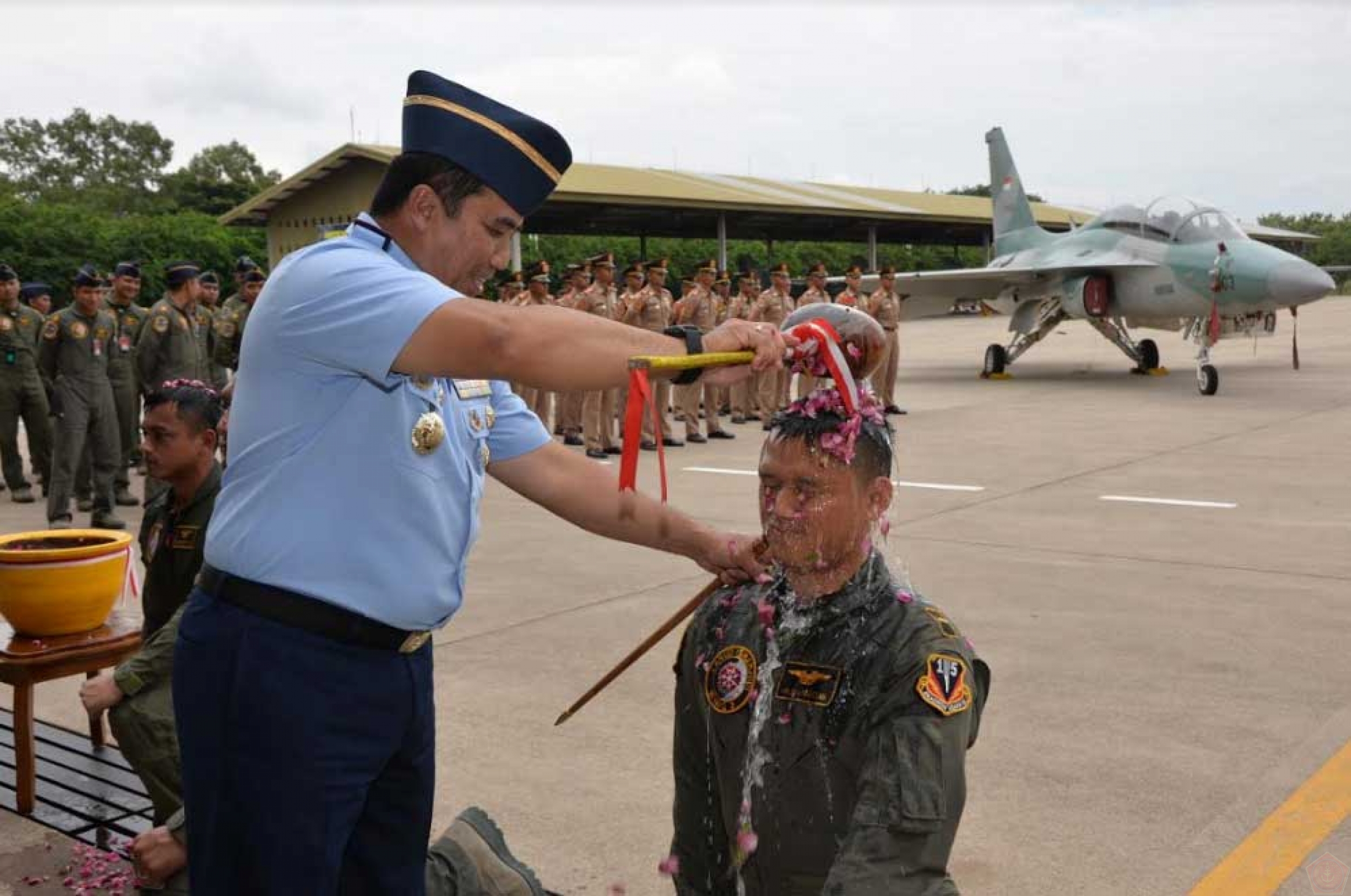 Detail Foto Tentara Angkatan Udara Nomer 8