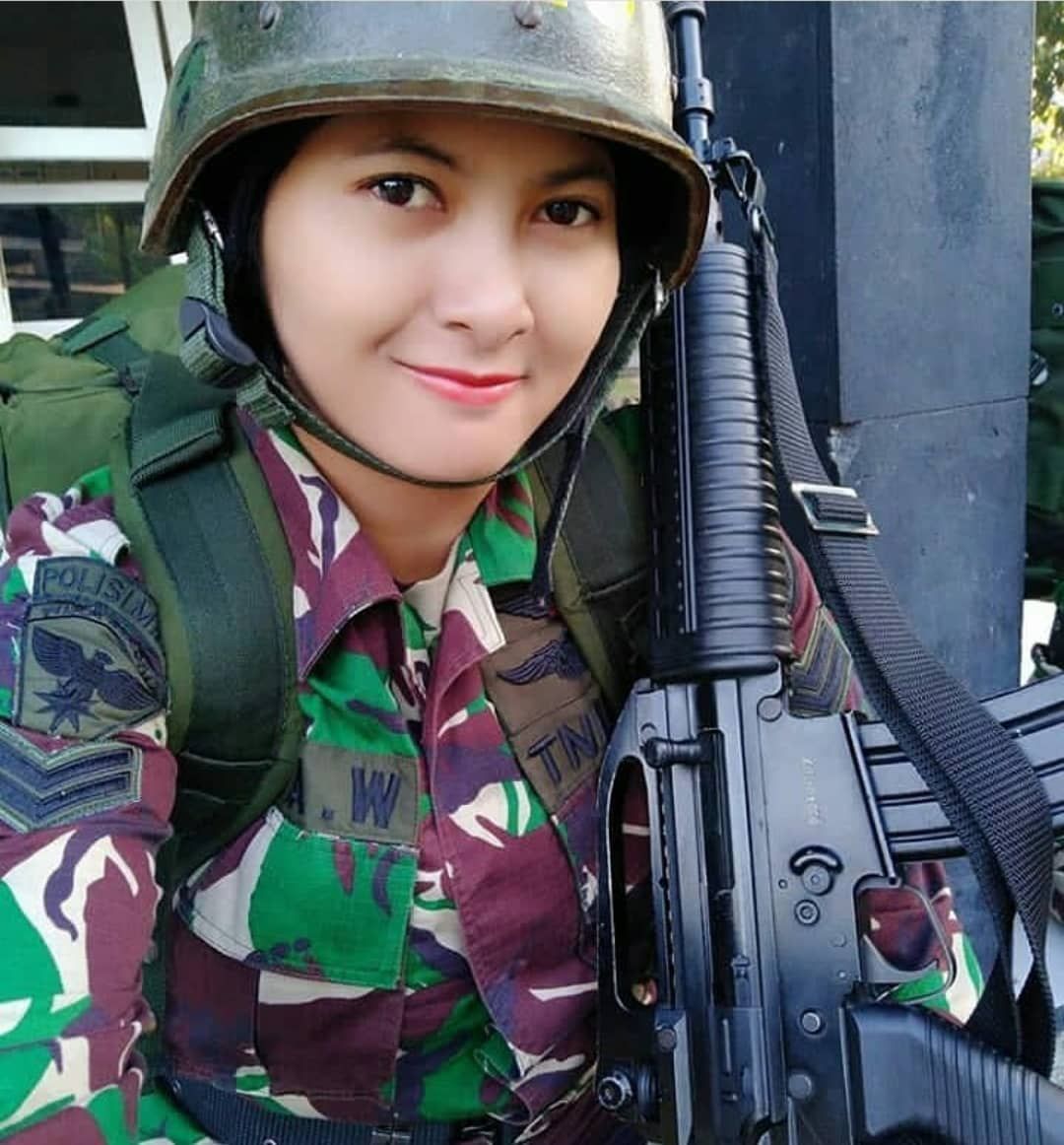 Detail Foto Tentara Ganteng Indonesia Nomer 47