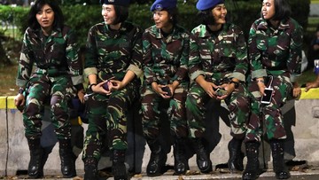 Detail Foto Tentara Wanita Indonesia Nomer 25