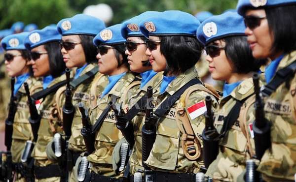 Detail Foto Tentara Wanita Indonesia Nomer 29