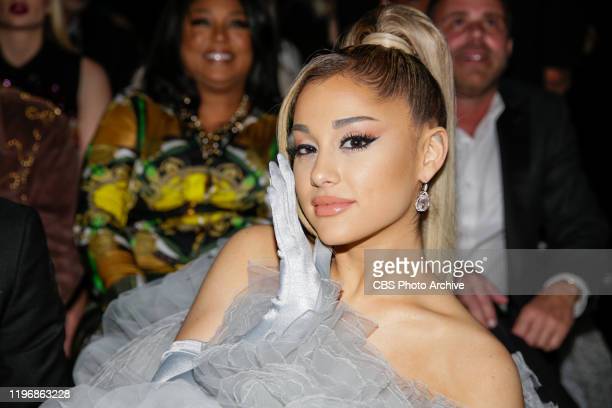 Detail Foto Terbaru Ariana Grande Nomer 40