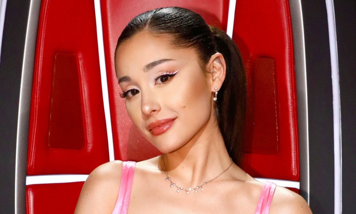 Detail Foto Terbaru Ariana Grande Nomer 45