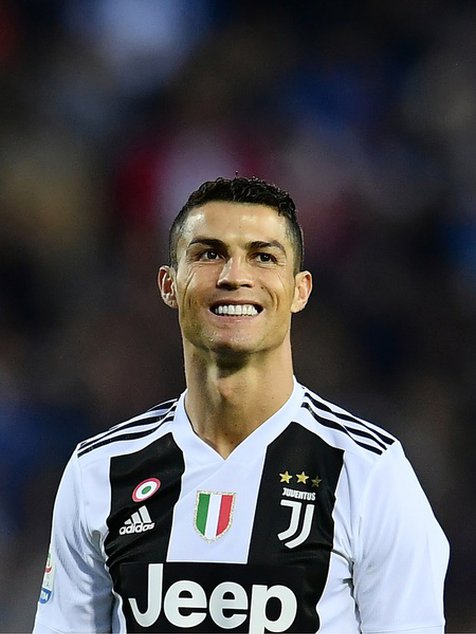 Detail Foto Terbaru Cristiano Ronaldo Nomer 15