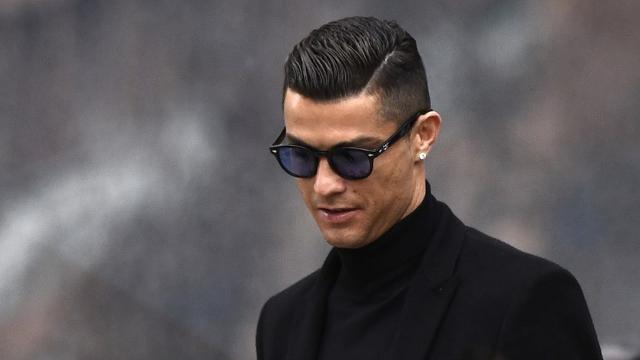 Detail Foto Terbaru Cristiano Ronaldo Nomer 51