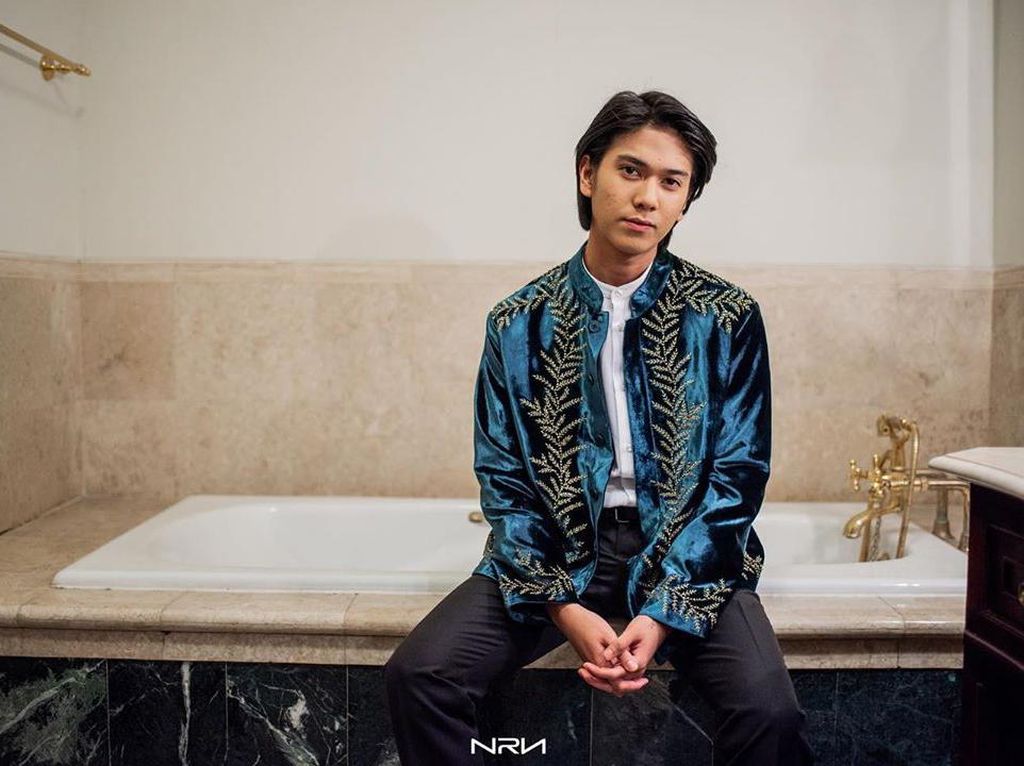 Detail Foto Terbaru Iqbaal Ramadhan Nomer 34