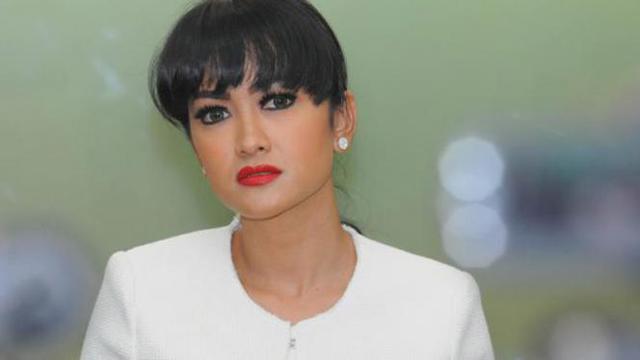 Detail Foto Terbaru Julia Perez Nomer 45