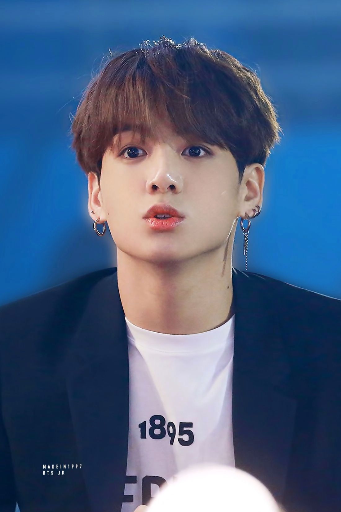 Detail Foto Terbaru Jungkook Bts Nomer 18