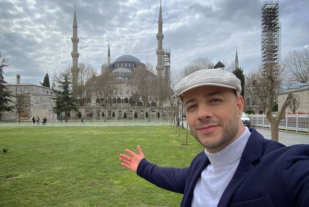 Detail Foto Terbaru Maher Zain Nomer 52