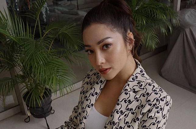 Detail Foto Terbaru Nikita Willy Nomer 48