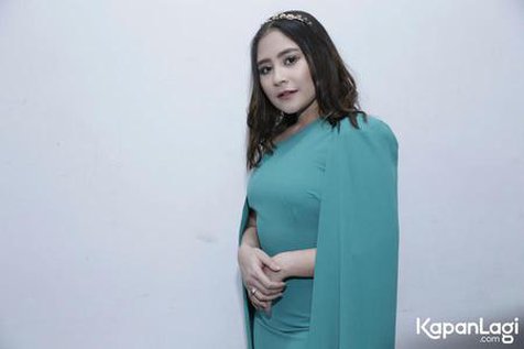 Detail Foto Terbaru Prilly Nomer 12