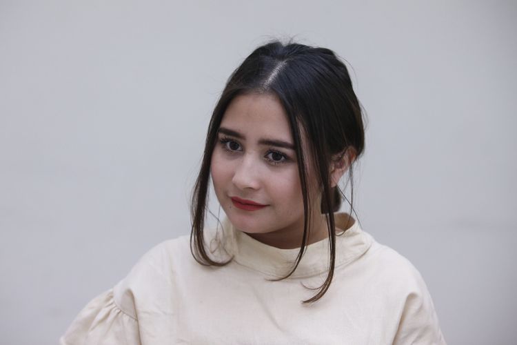 Detail Foto Terbaru Prilly Nomer 18