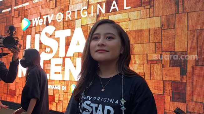 Detail Foto Terbaru Prilly Latuconsina Nomer 54