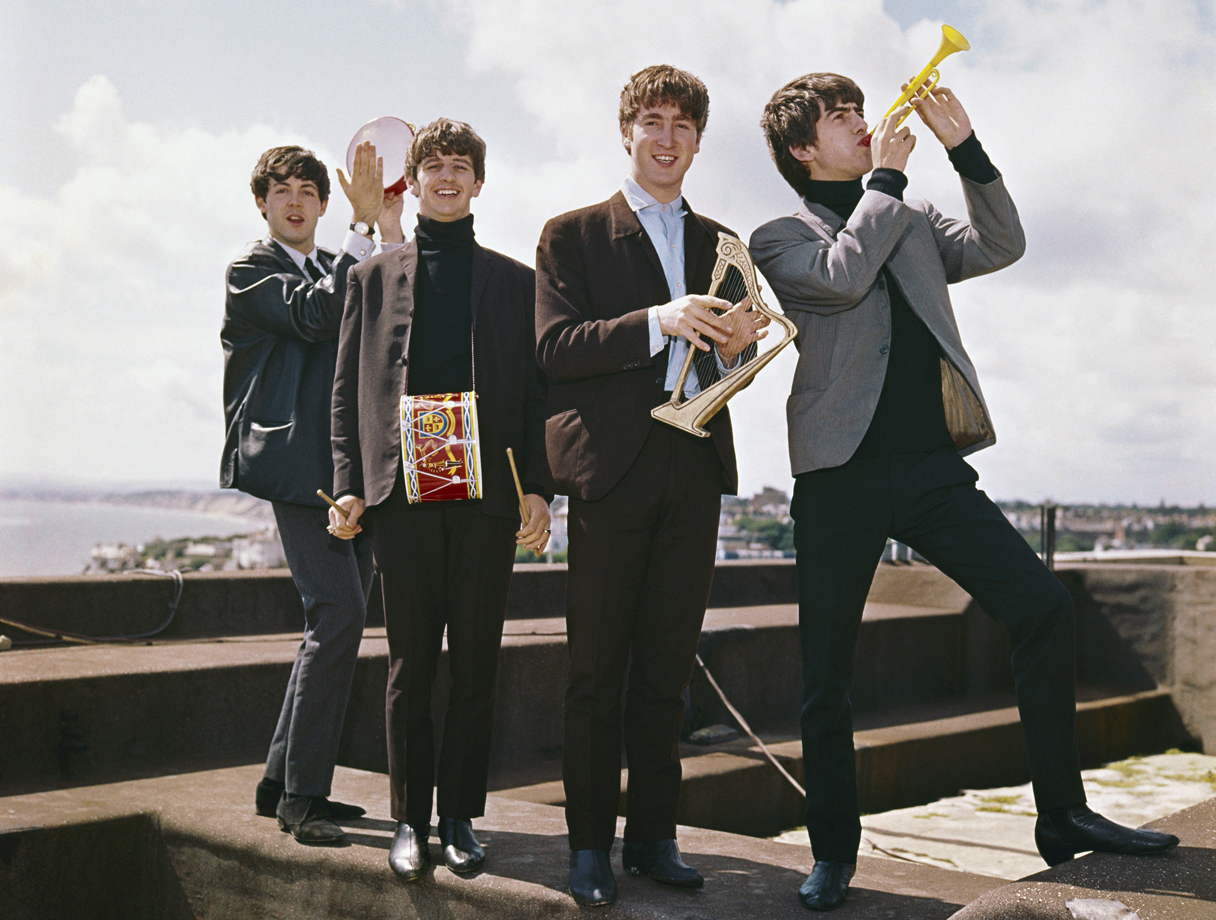 Detail Foto The Beatles Nomer 15