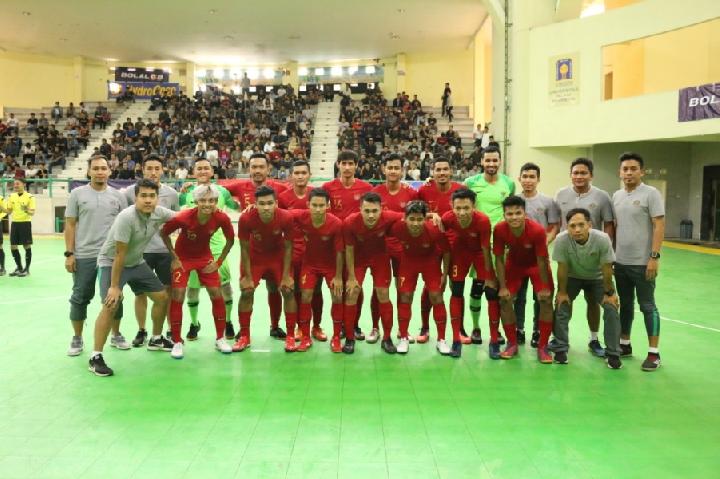 Detail Foto Timnas Futsal Indonesia Nomer 18