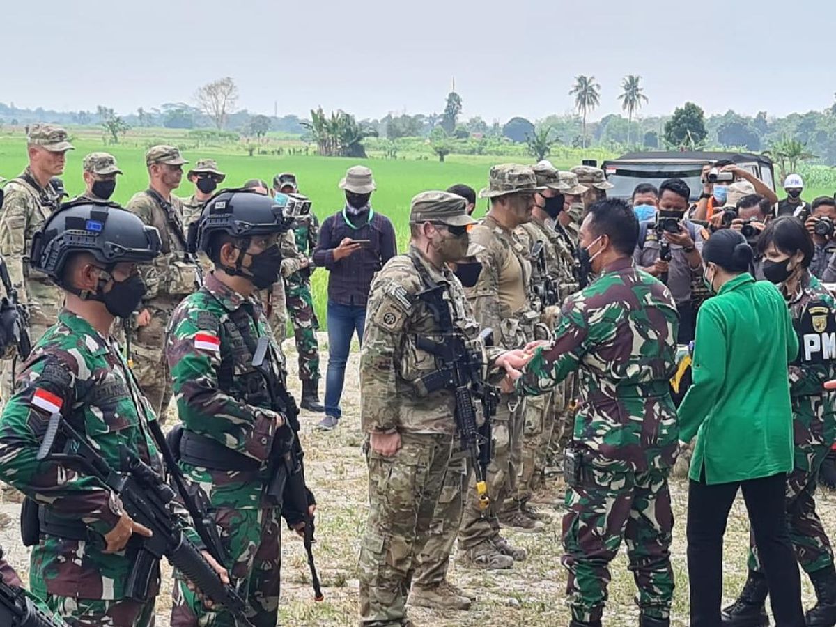 Detail Foto Tni Latihan Nomer 41