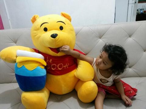 Detail Boneka Winnie The Pooh Besar Nomer 29