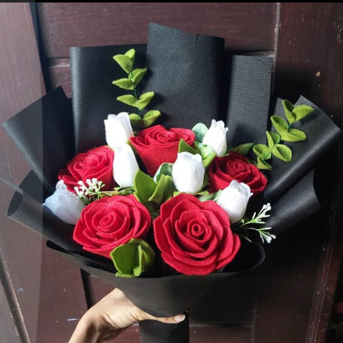 Detail Bouquet Mawar Merah Nomer 53