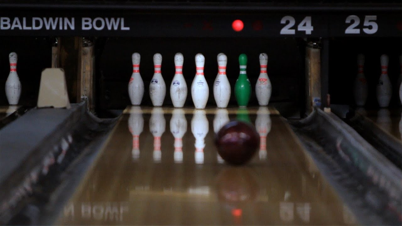 Detail Bowling Ball And Pins Pictures Nomer 52