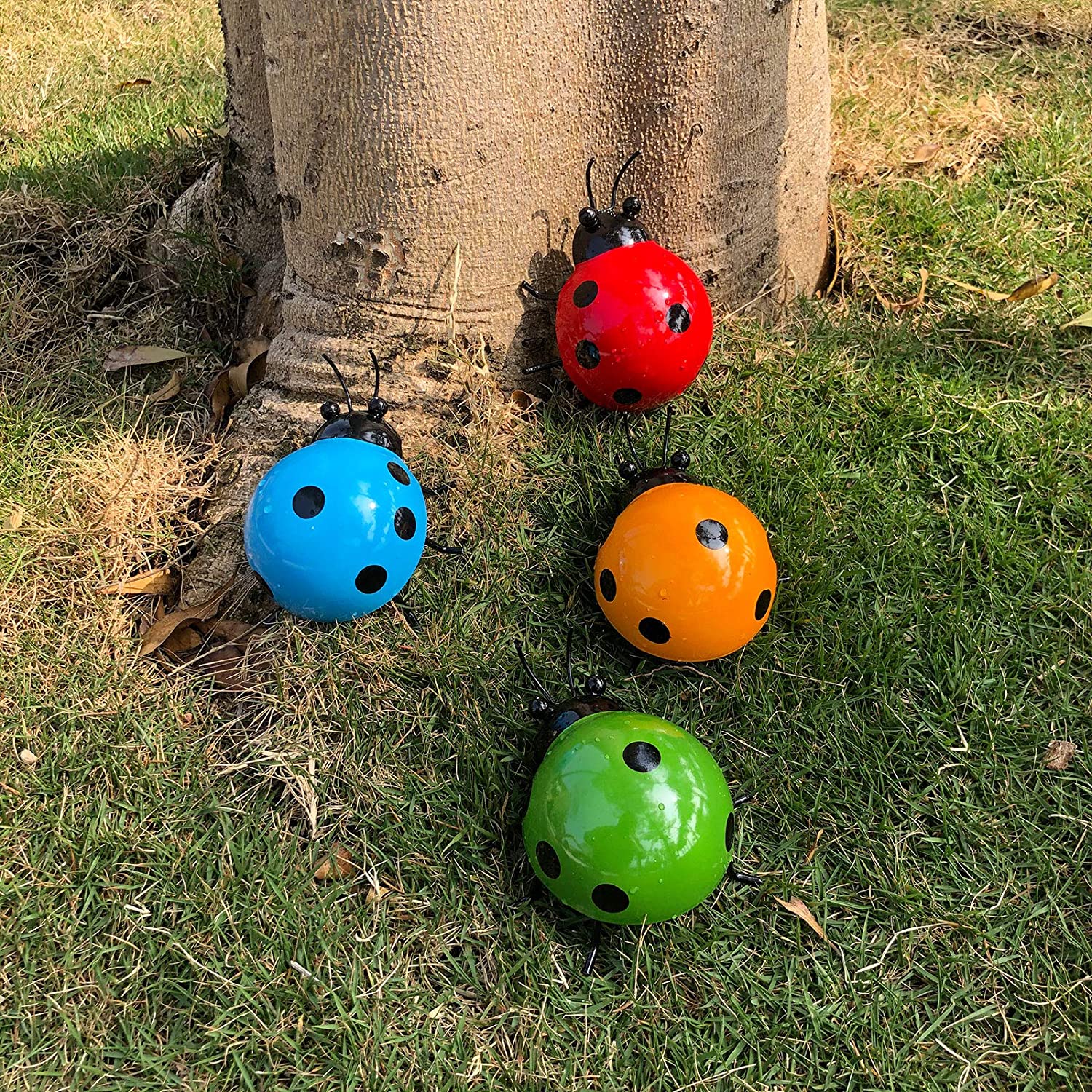 Detail Bowling Ball Ladybug Art Nomer 46