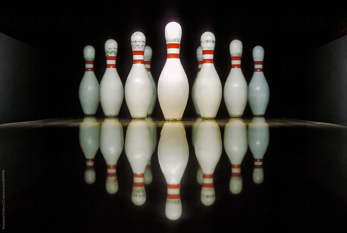 Detail Bowling Pins Image Nomer 33