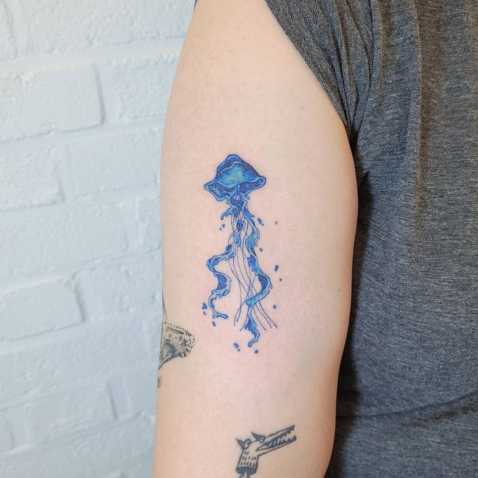 Detail Box Jellyfish Tattoo Nomer 13